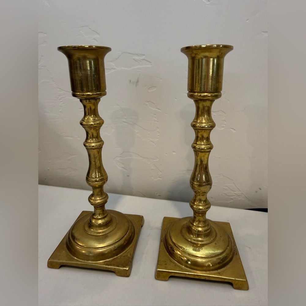 Pair of Vintage Brass Candle Sticks Taper‎ Holders 7" Tall Lot Set Hong Kong